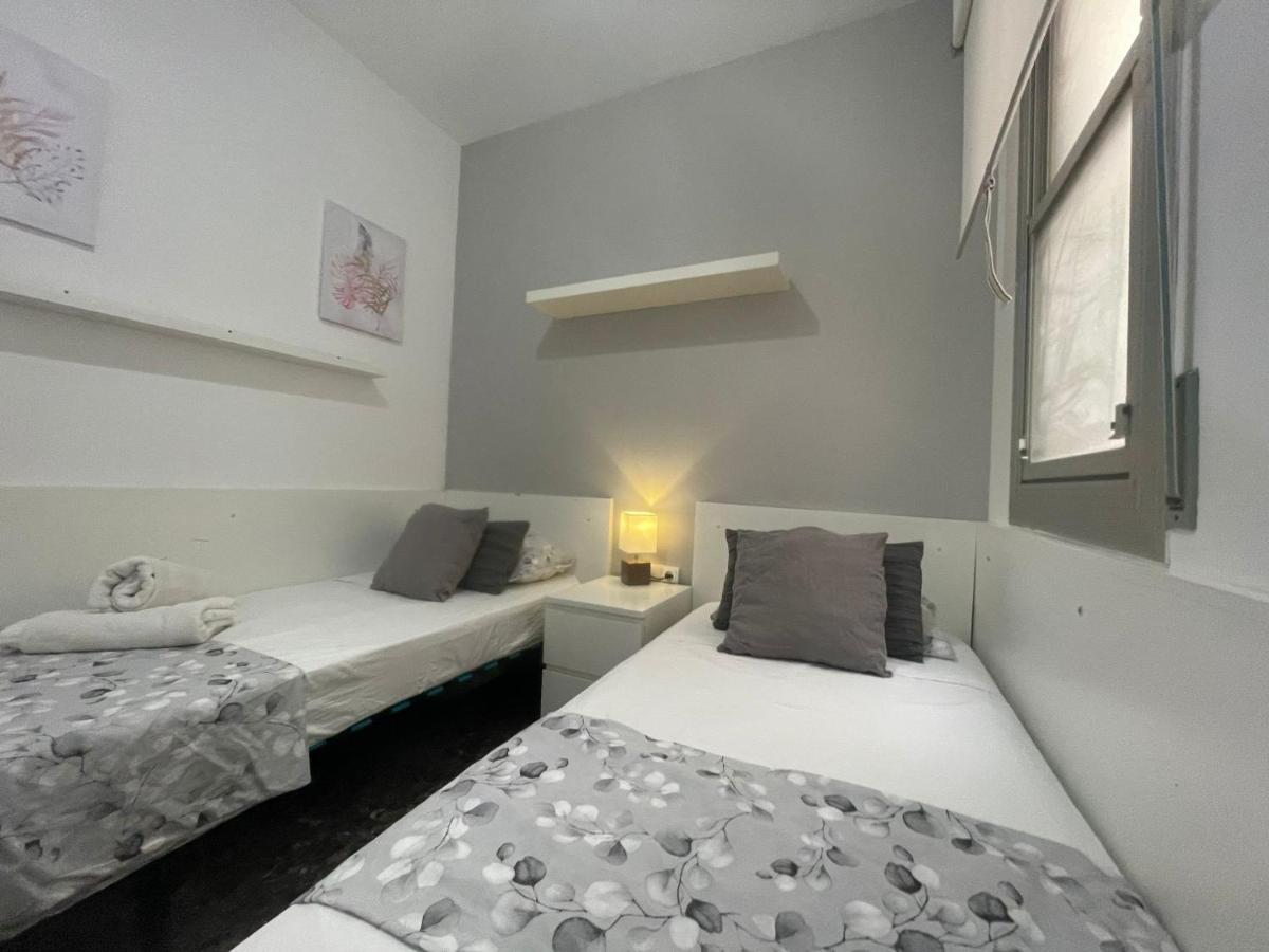 Family-Friendly Home In Central Barcelona 4Bdr Экстерьер фото
