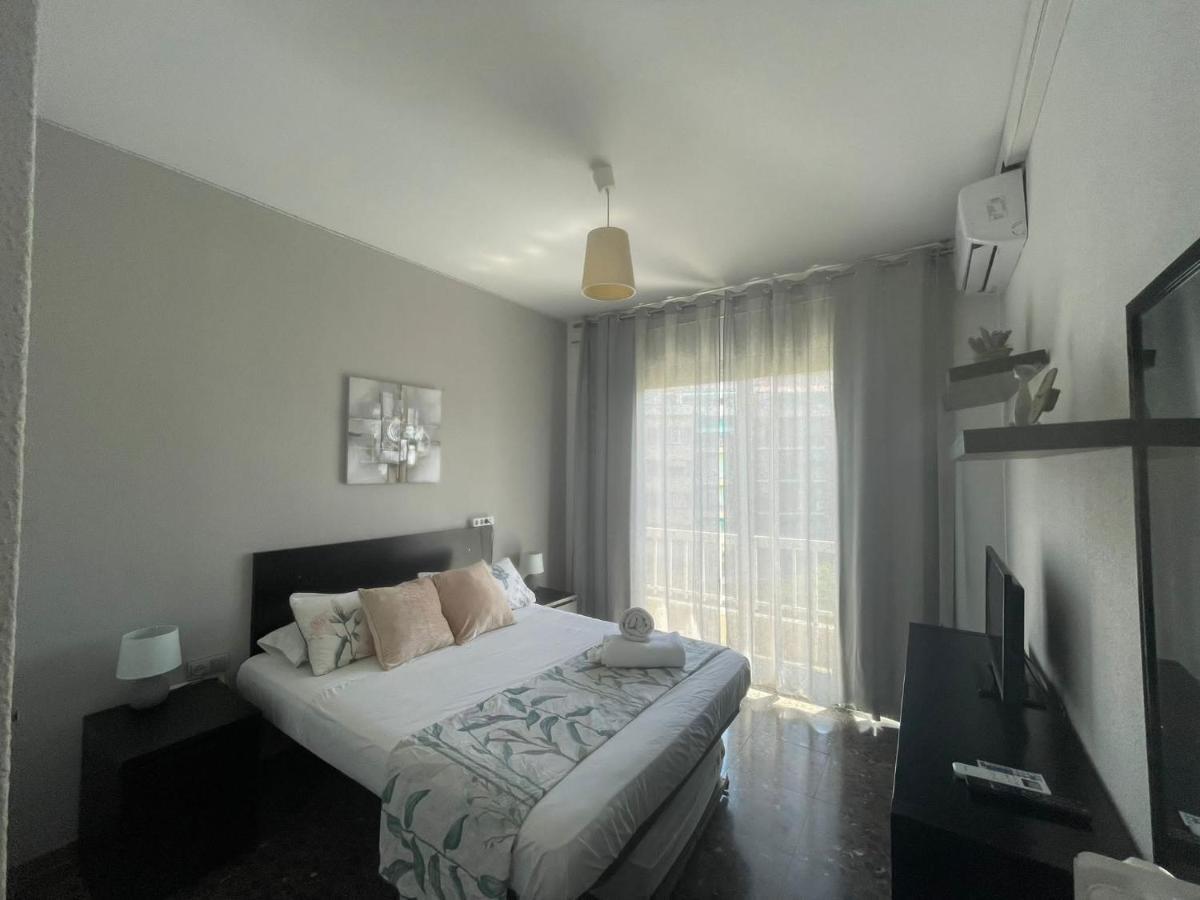 Family-Friendly Home In Central Barcelona 4Bdr Экстерьер фото