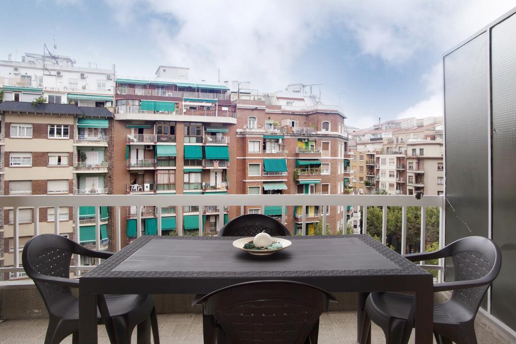 Family-Friendly Home In Central Barcelona 4Bdr Номер фото